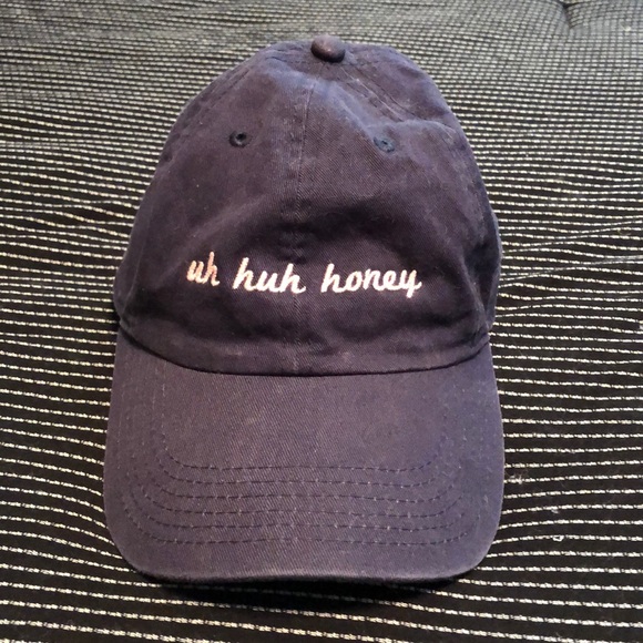 Navy Uh Huh Honey Brandy Melville Hat - Picture 1 of 4